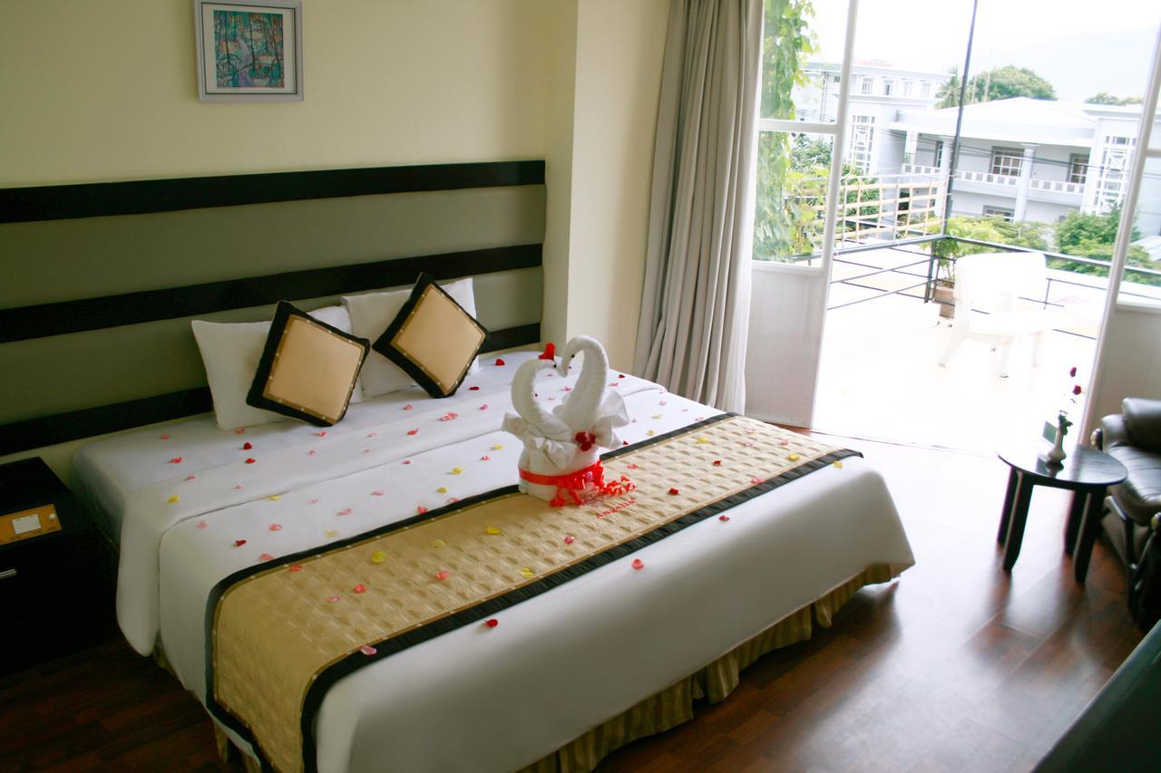 Angella Hotel Nha Trang Exterior photo